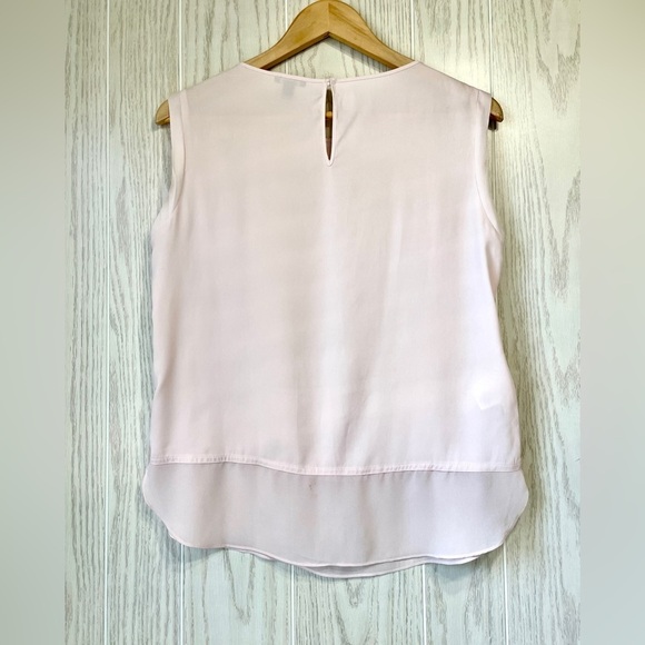 Ann Taylor Blush Pink Floral Embellished Top Blouse Size MP - Picture 3 of 3